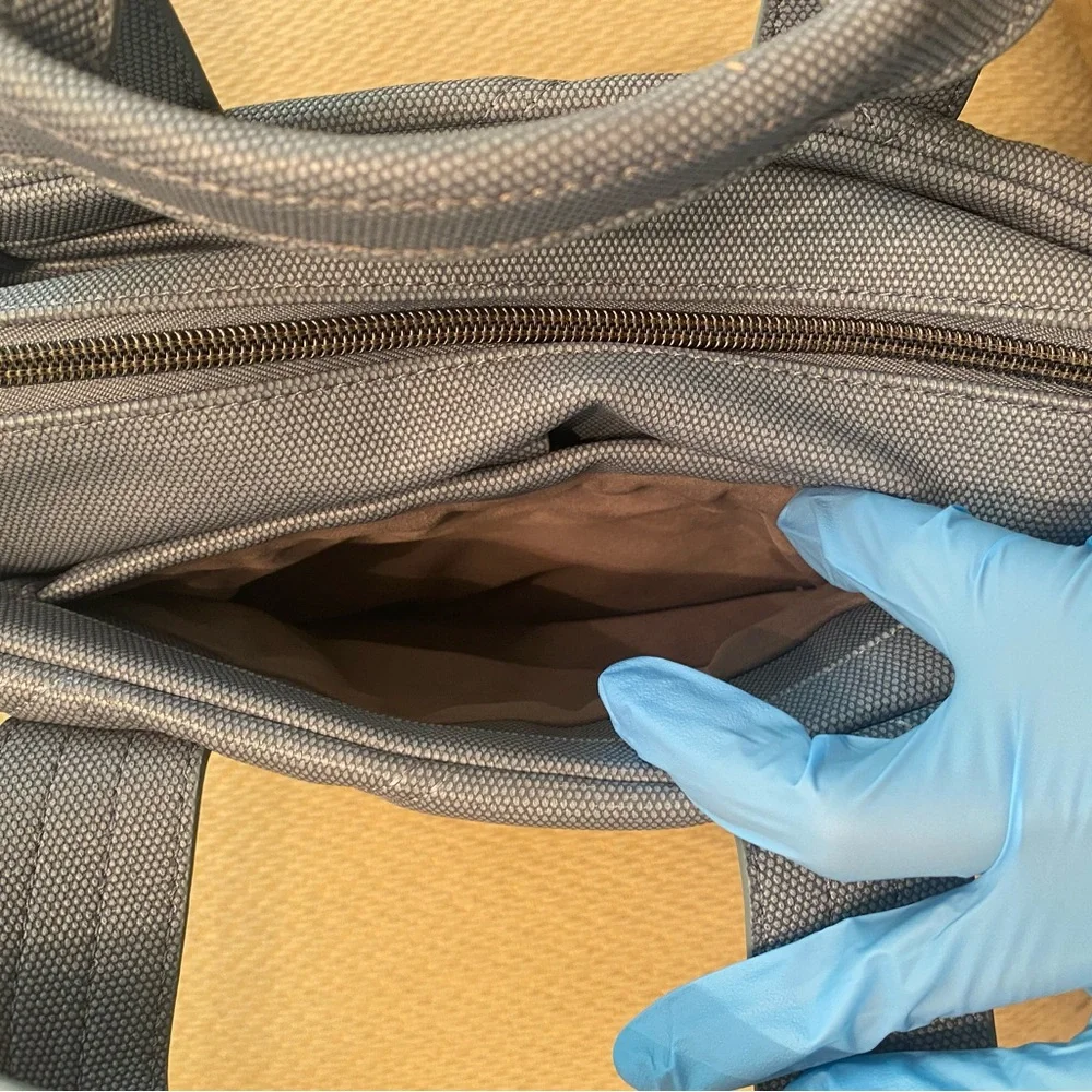 LUG Dory Matte Luxe VL Crossbody Bag—EUC - Picture 6 of 16